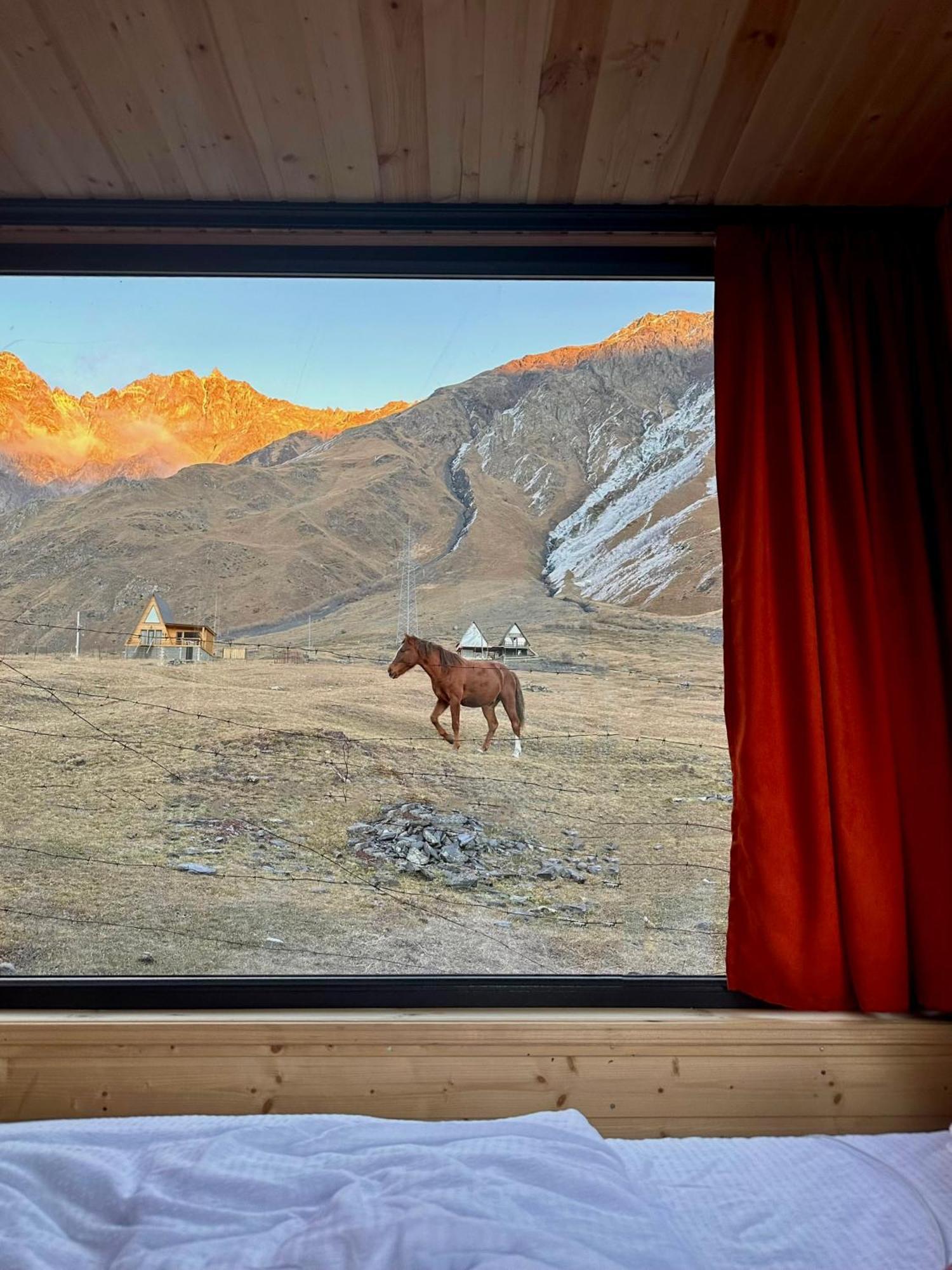 Kazbegi Inn Cottages Dış mekan fotoğraf