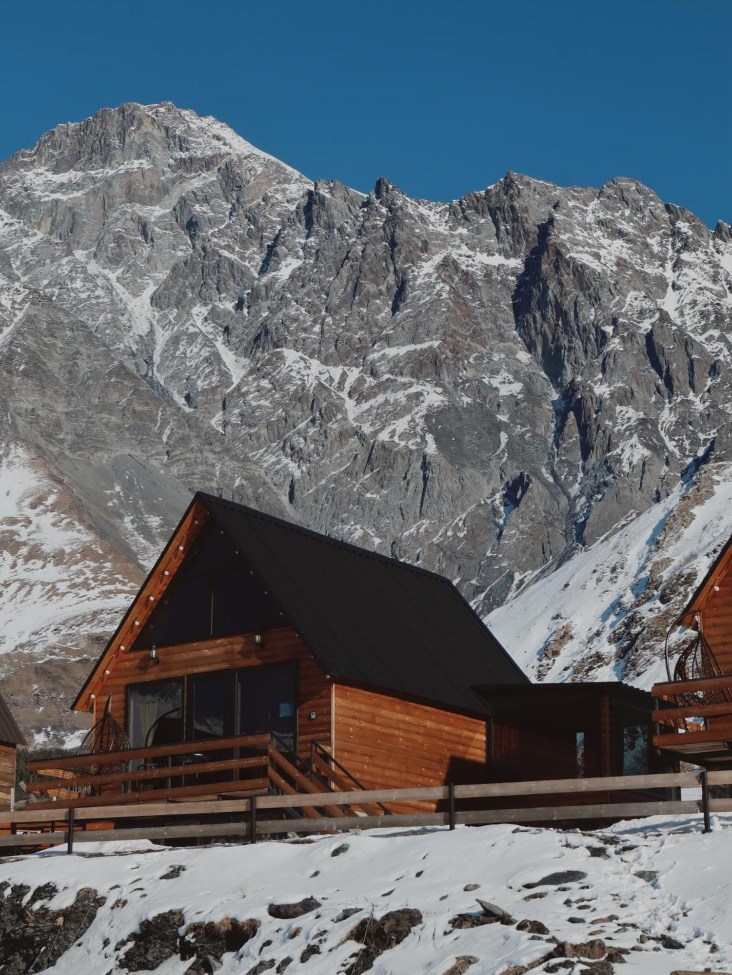 Kazbegi Inn Cottages Dış mekan fotoğraf